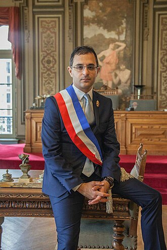 Portrait de Arash Derambarsh