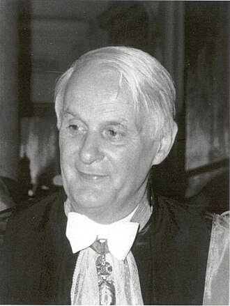 Portrait de Pierre Tabatoni